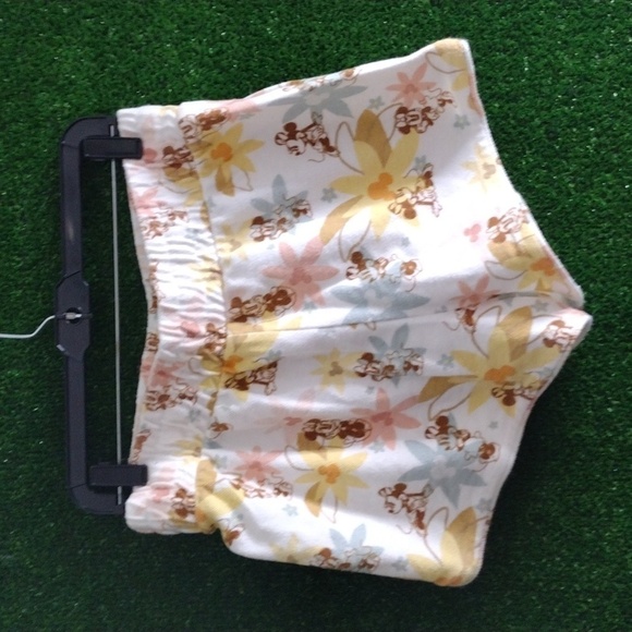 Disney Mickey shorts - Picture 3 of 3